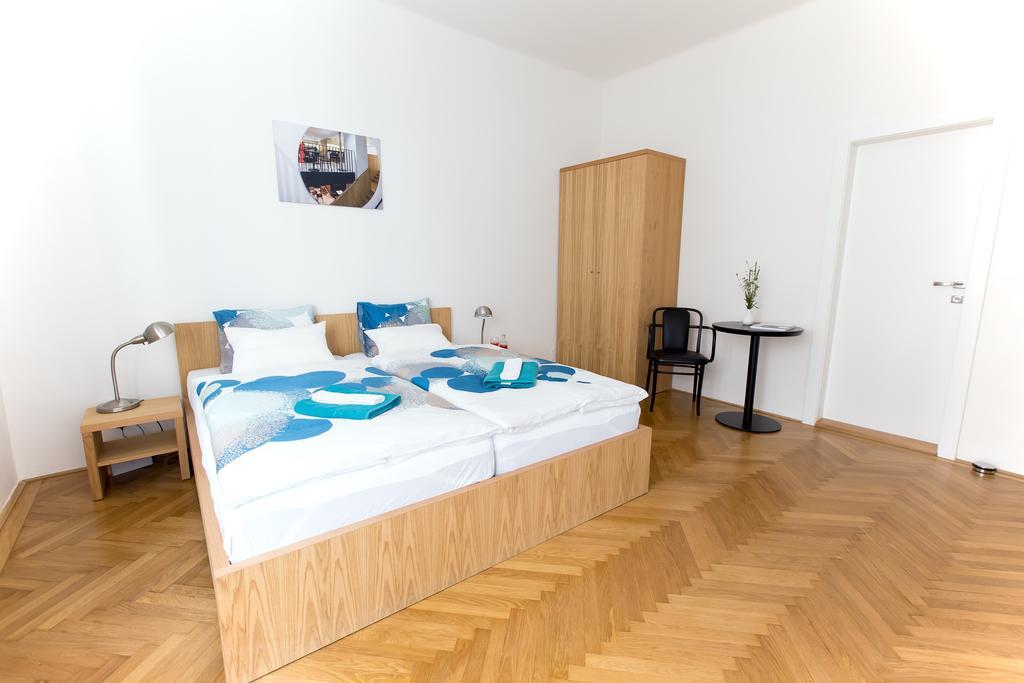ブルノ ベッド ＆ ブレックファースト　プラチェック Bed & Breakfast エクステリア 写真