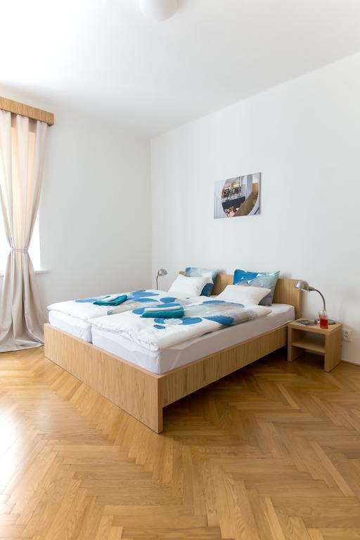 ブルノ ベッド ＆ ブレックファースト　プラチェック Bed & Breakfast エクステリア 写真
